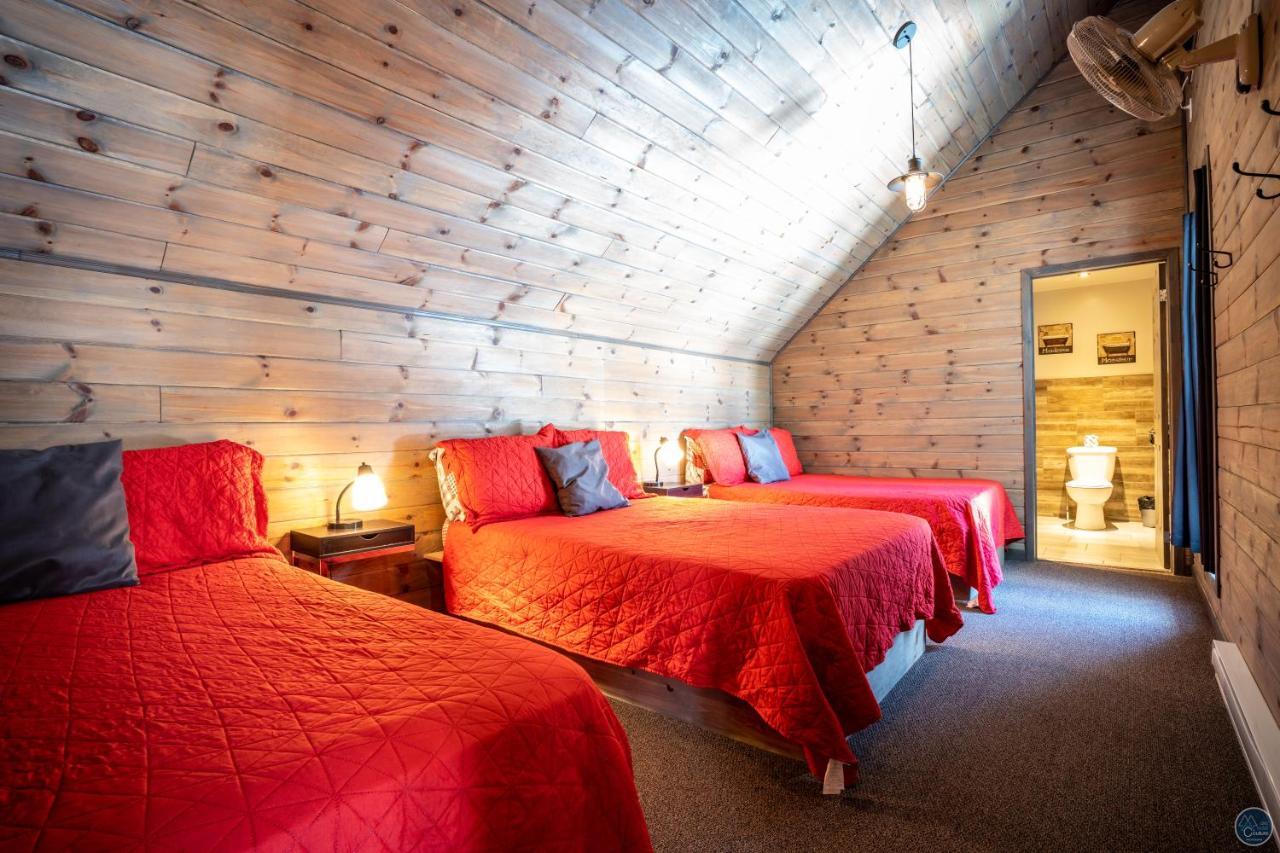 Auberge Eva Lac-Bouchette ภายนอก รูปภาพ