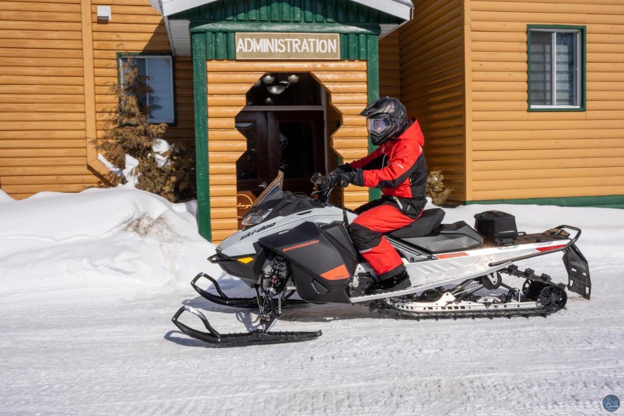 Auberge Eva Lac-Bouchette ภายนอก รูปภาพ